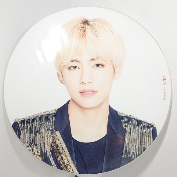 BTS Love Yourself: Speak Yourself World Tour Japan Exclusive Picket Taehyung V - Picture 1 of 12